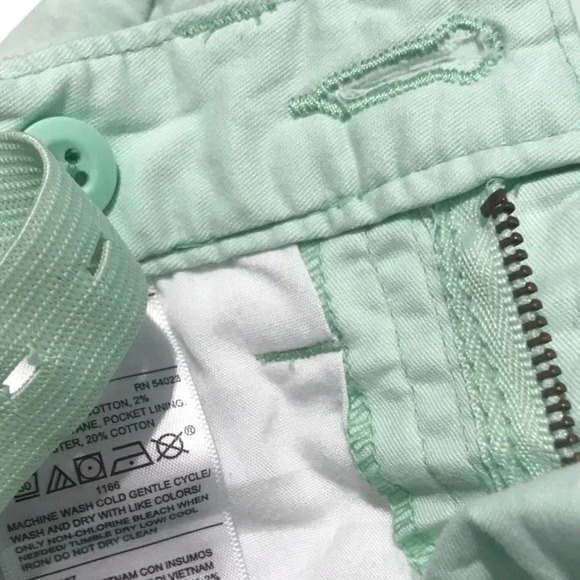 4/$20 Old Navy Boys Cotton  Shorts - Picture 3 of 4